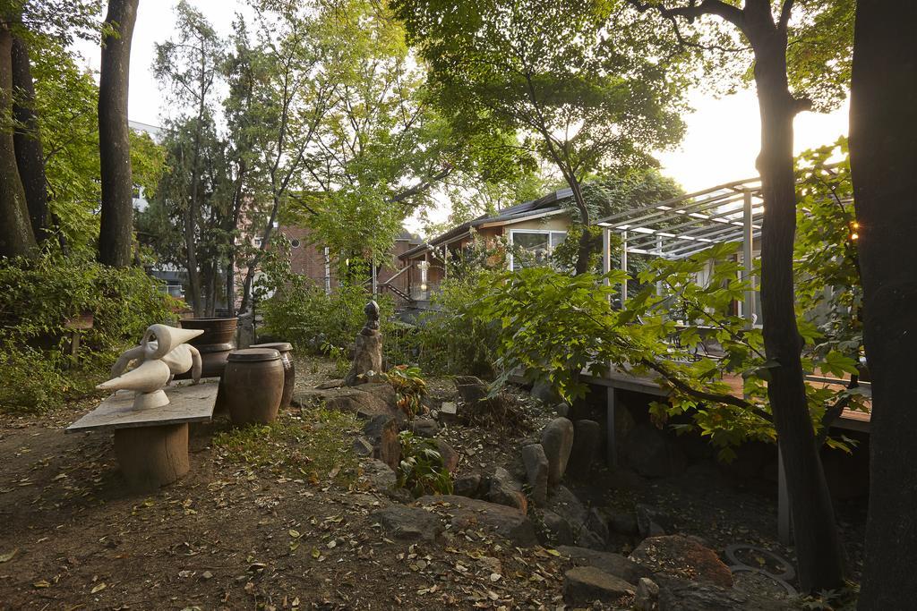 Jiwoljang Guesthouse Seoul Bagian luar foto