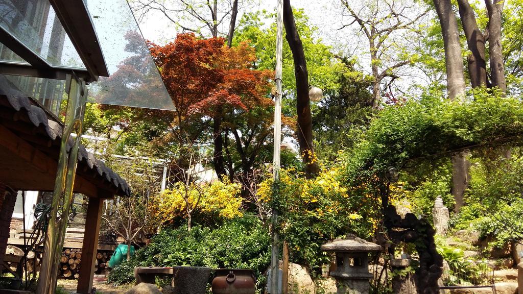 Jiwoljang Guesthouse Seoul Bagian luar foto