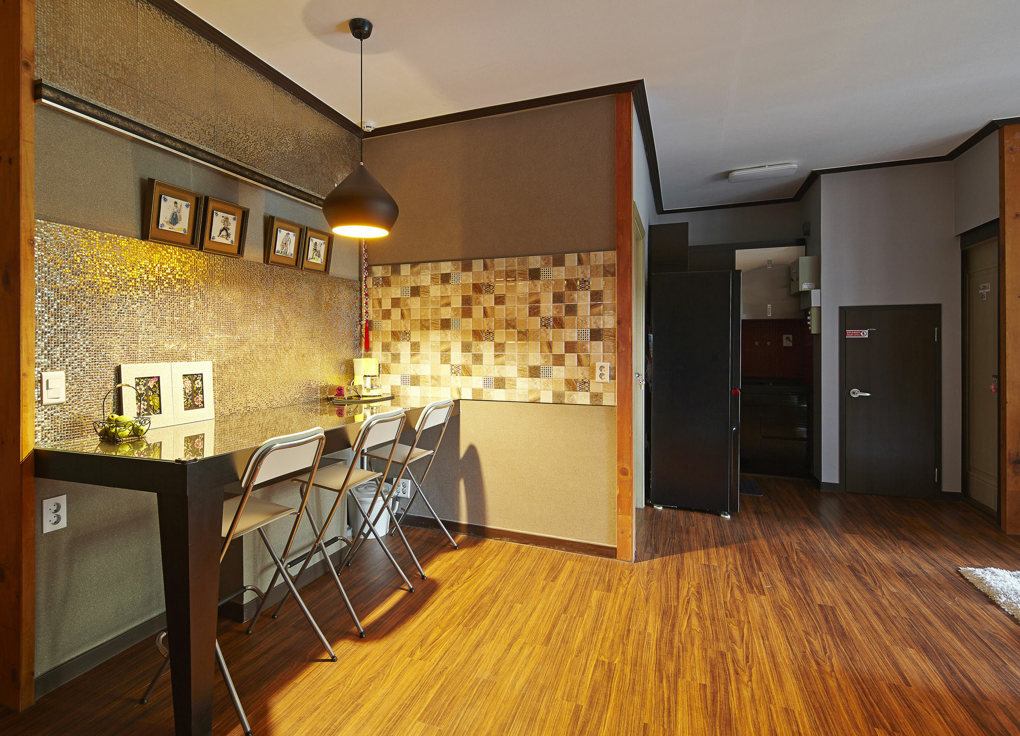 Jiwoljang Guesthouse Seoul Bagian luar foto