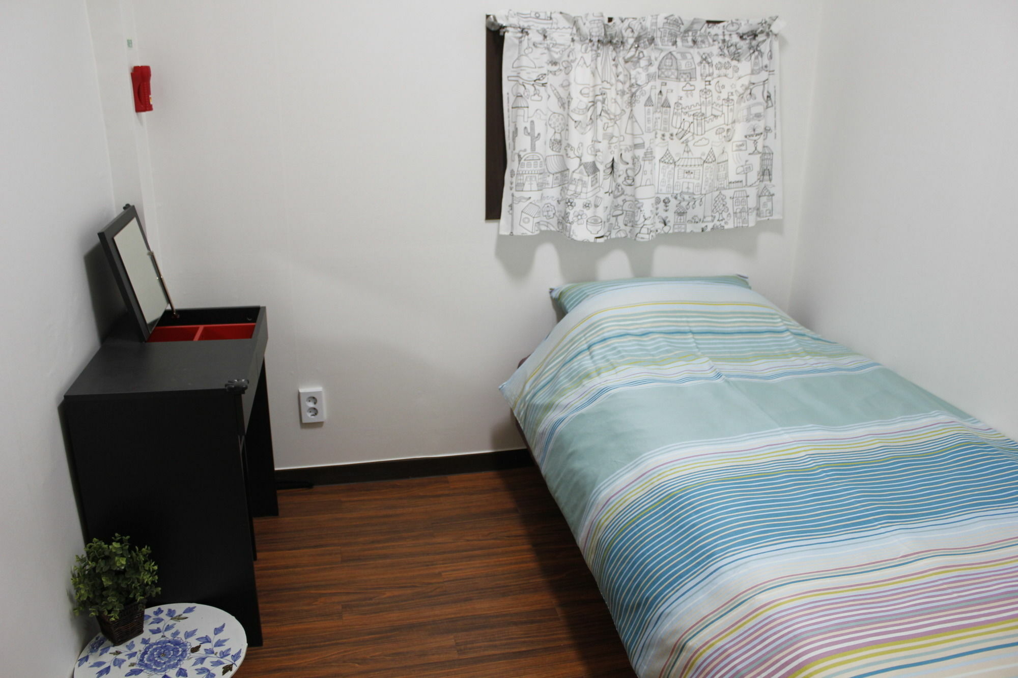 Jiwoljang Guesthouse Seoul Bagian luar foto